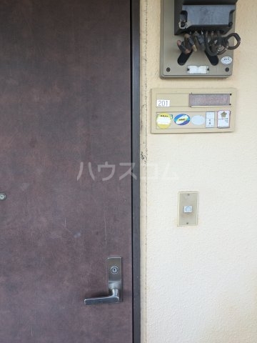 14/15 エントランス