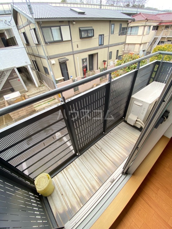 13/27 バルコニー