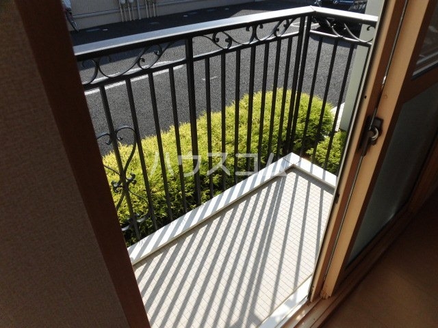 23/30 バルコニー