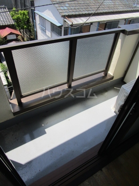20/30 バルコニー