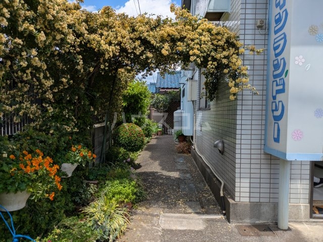 2/8 エントランス