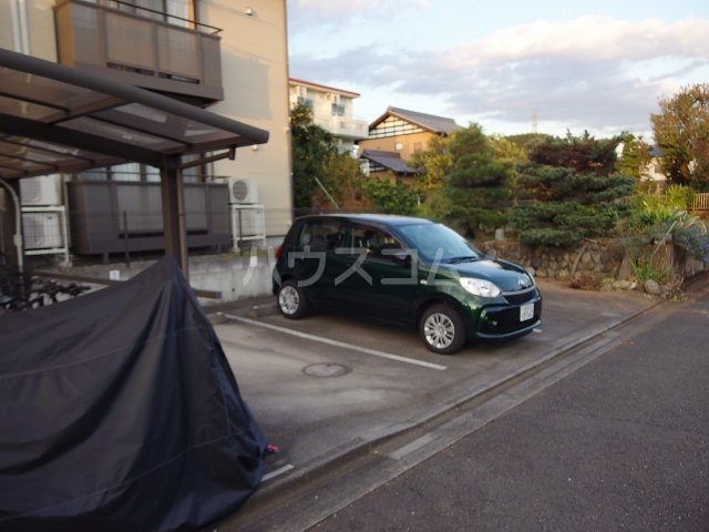 25/30 駐車場