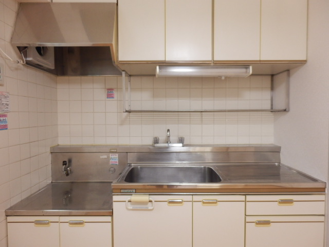 13/30 キッチン