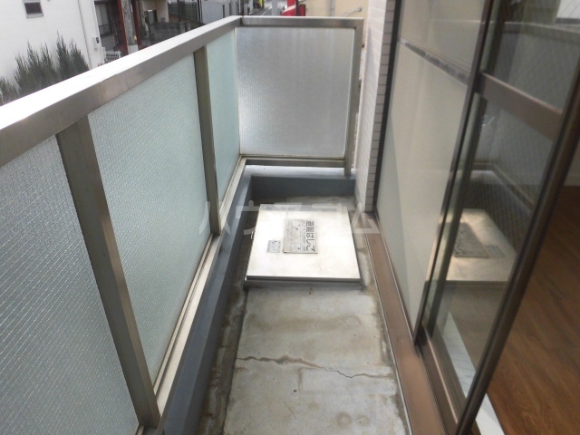 14/20 バルコニー