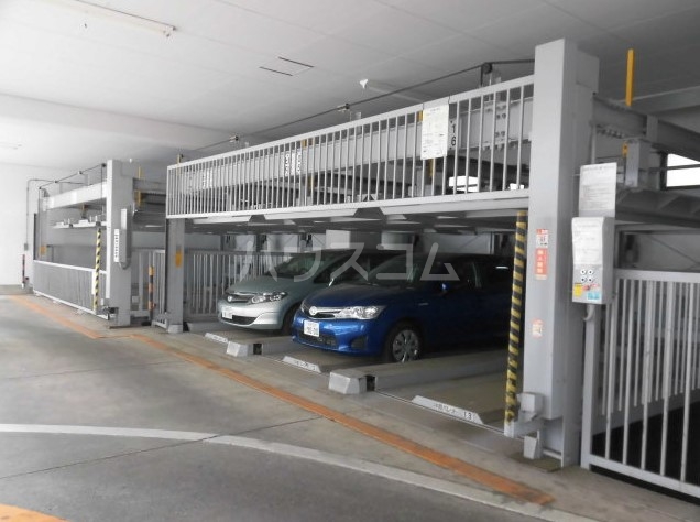 19/29 駐車場