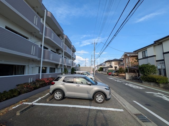 19/27 駐車場
