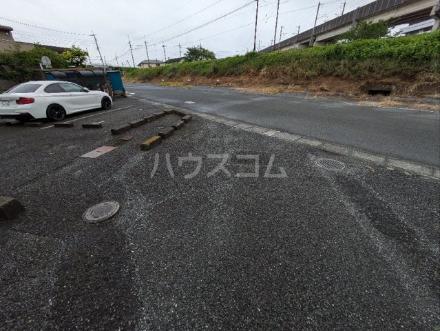 23/30 駐車場