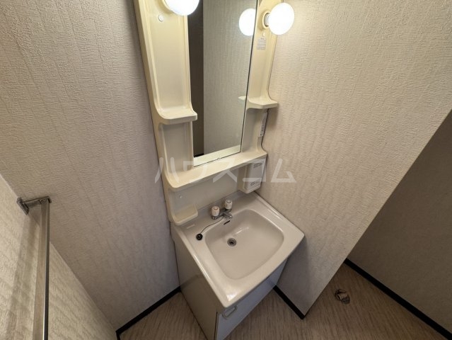 18/30 洗面