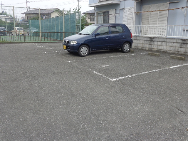 2/10 駐車場