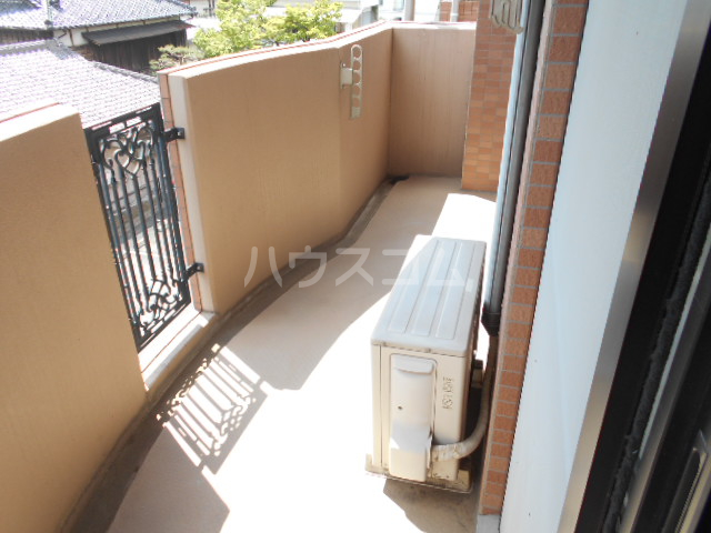 17/27 バルコニー