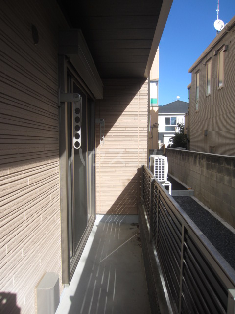 16/22 バルコニー