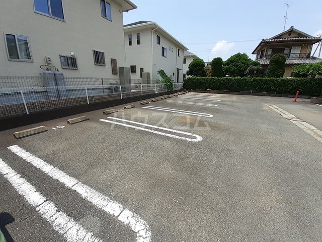 15/21 駐車場