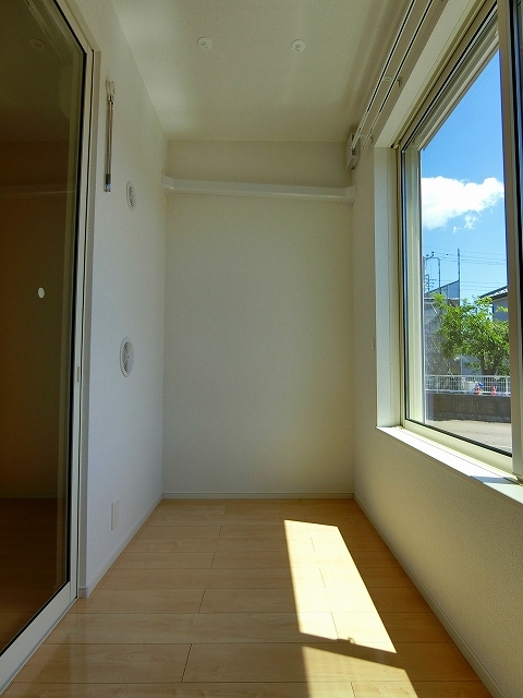 16/24 バルコニー