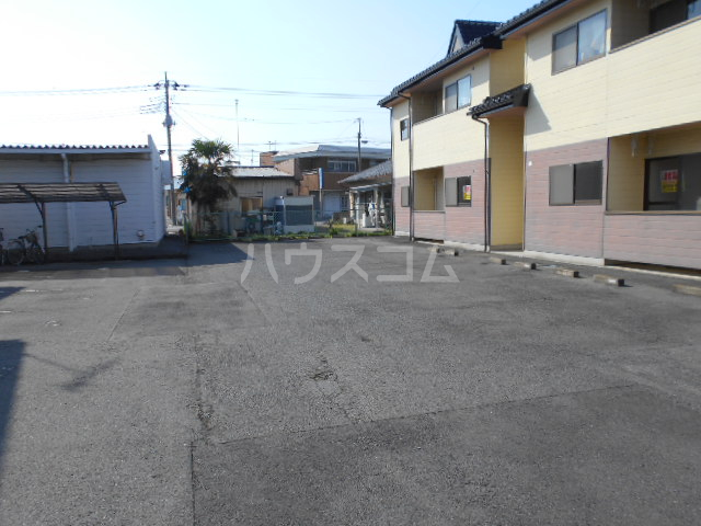 18/19 駐車場