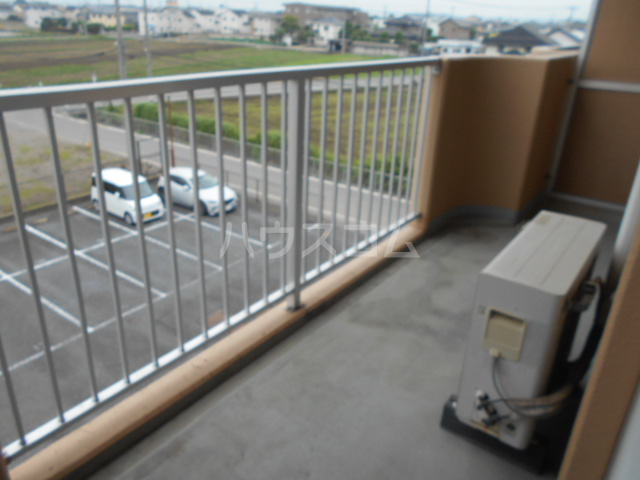 17/27 バルコニー