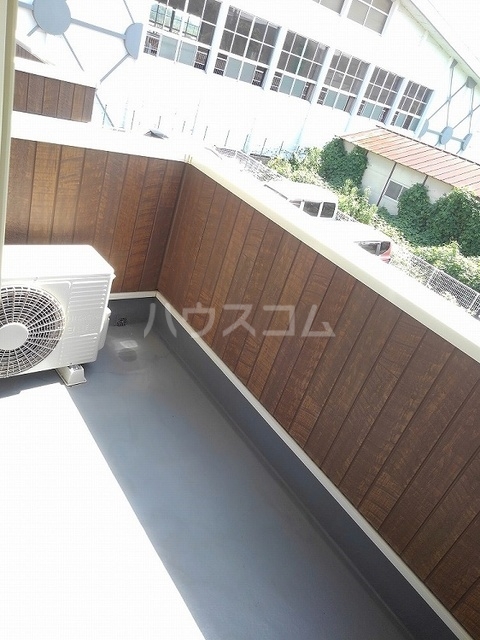 13/21 バルコニー