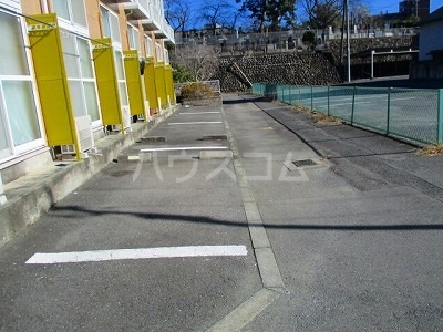 18/26 駐車場