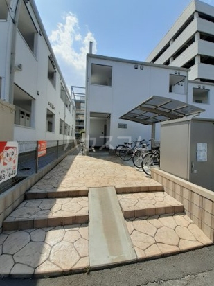 2/10 エントランス