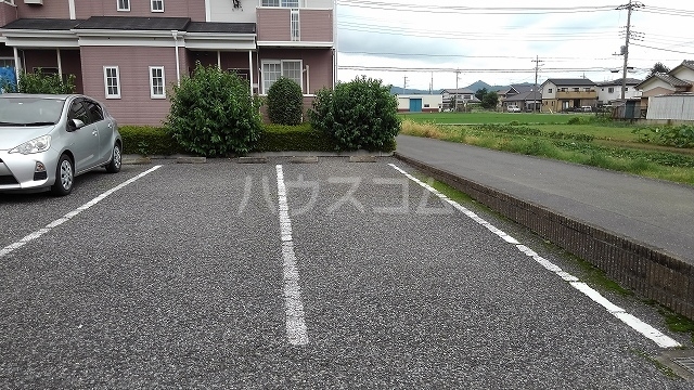 15/21 駐車場
