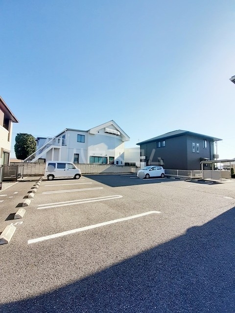 15/26 駐車場