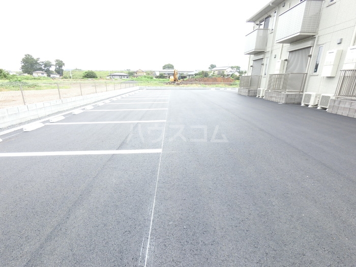 15/25 駐車場