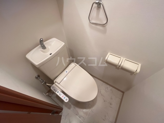 16/26 トイレ