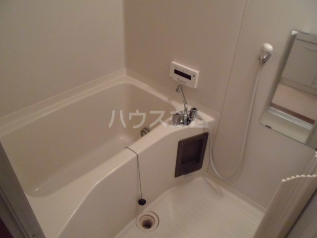 15/26 浴室