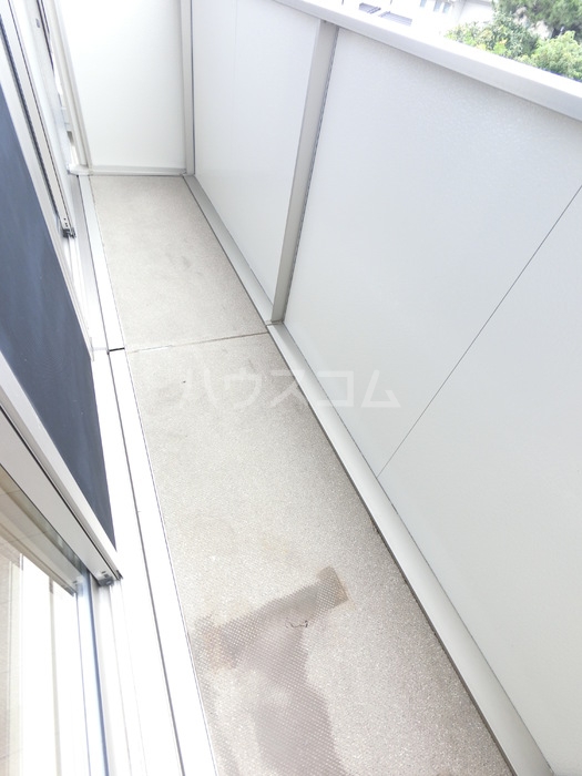 13/20 バルコニー