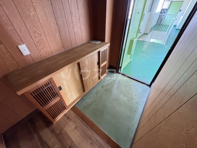 13/30 玄関