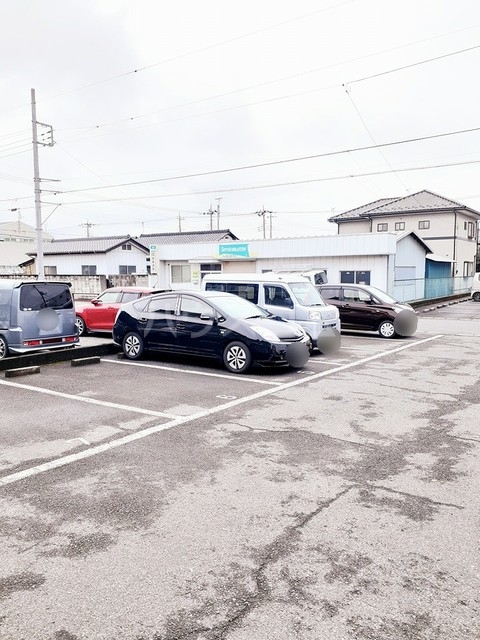 14/15 駐車場