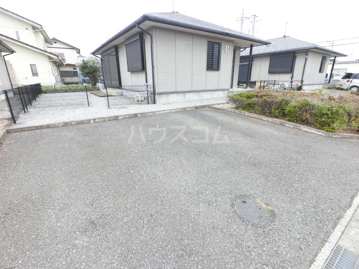 2/8 駐車場