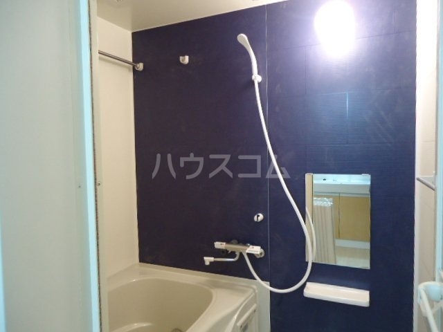 16/30 浴室