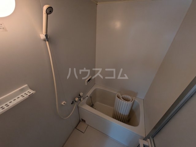16/30 浴室