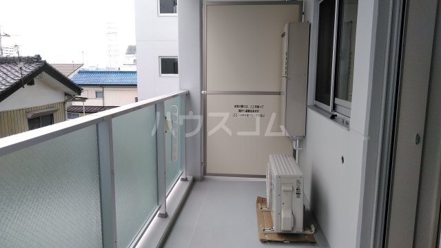 20/24 エントランス