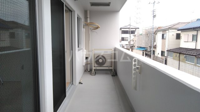 17/25 バルコニー