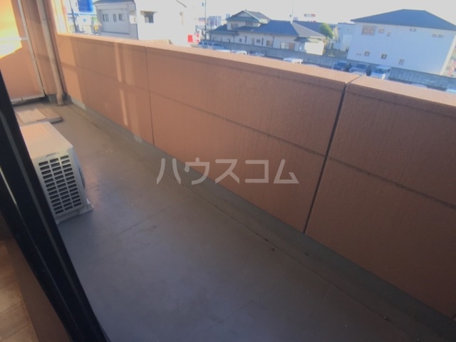 16/23 バルコニー