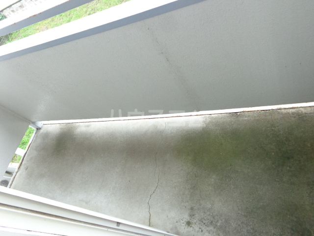 18/28 バルコニー