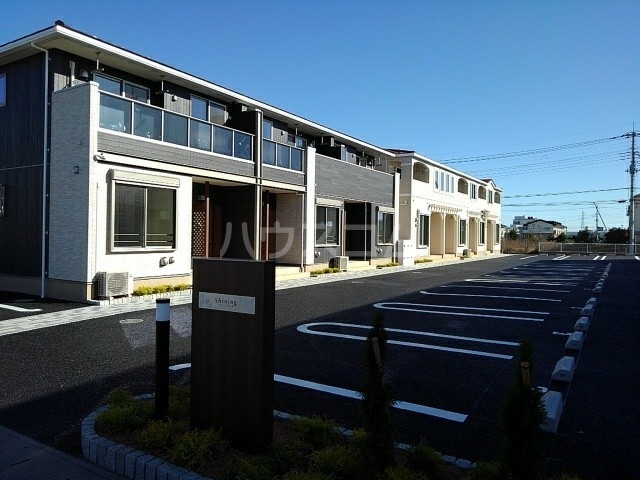 19/27 駐車場