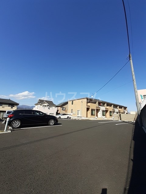 15/19 駐車場