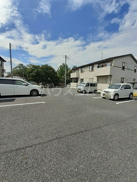 2/8 駐車場