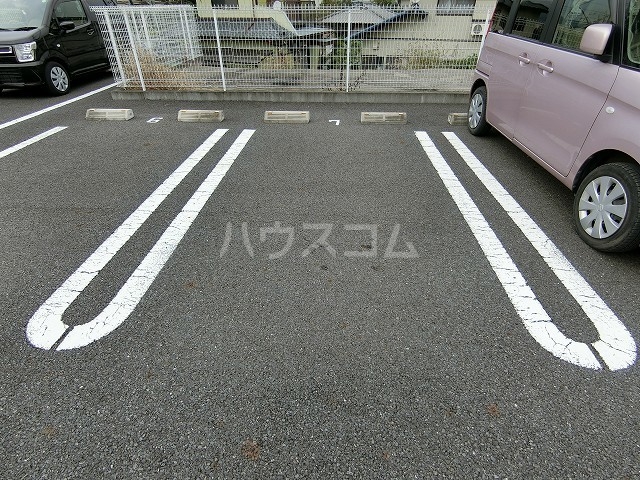15/21 駐車場