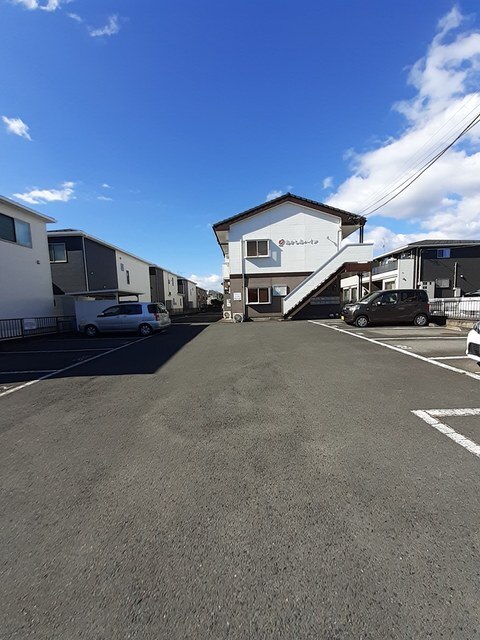 14/20 駐車場