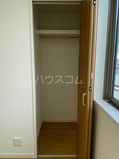13/29 収納