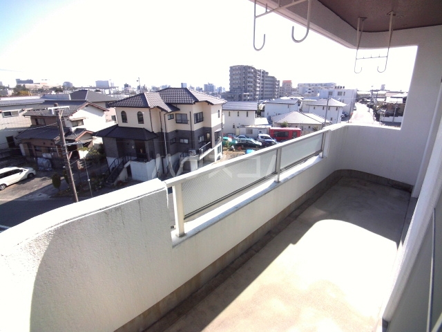 19/30 バルコニー