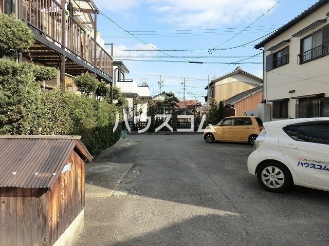 25/30 駐車場