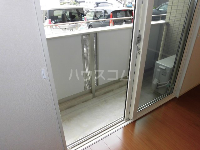 17/23 バルコニー