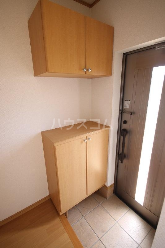 13/30 玄関