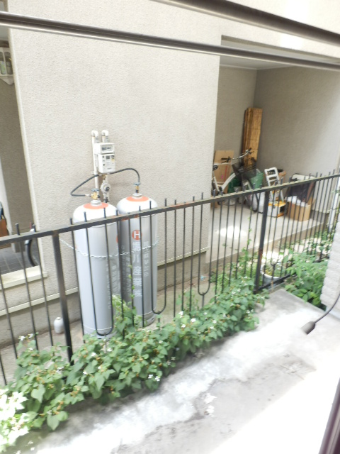 13/30 バルコニー