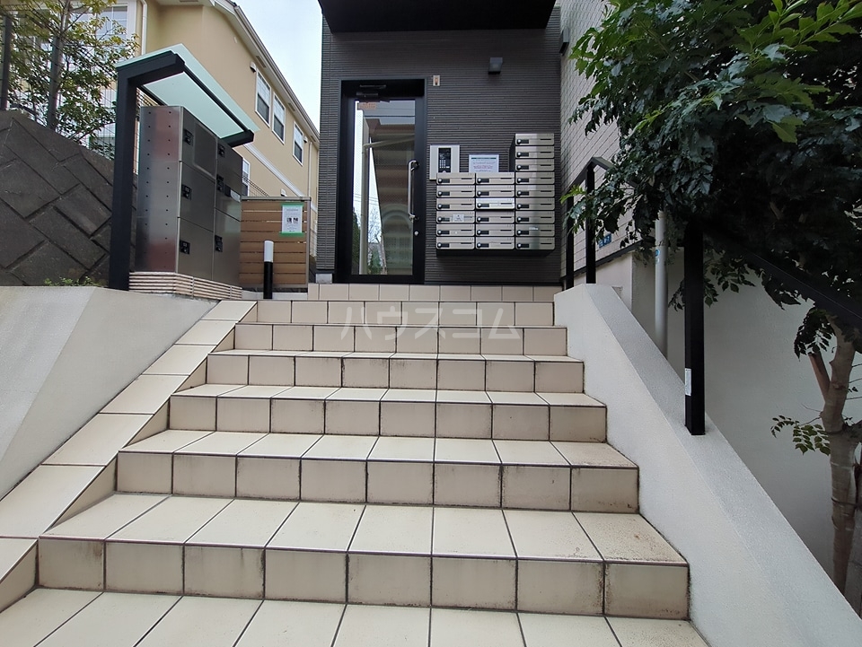 9/11 エントランス