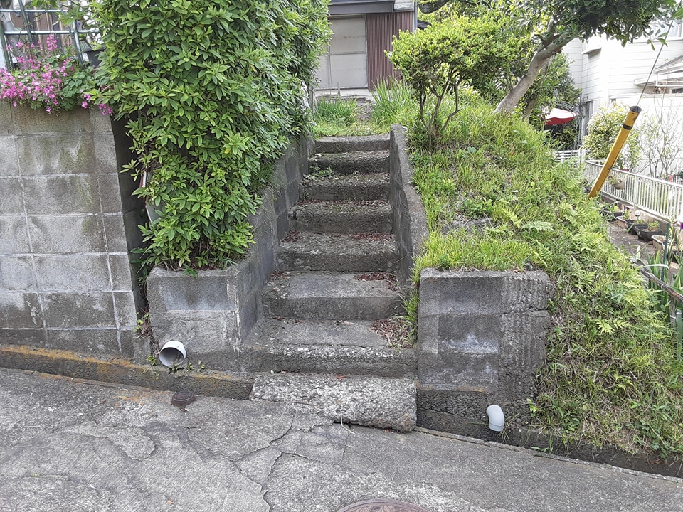 18/21 エントランス